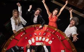 Tampilan dashboard permainan dengan kategori olahraga, slot, dan live casino
